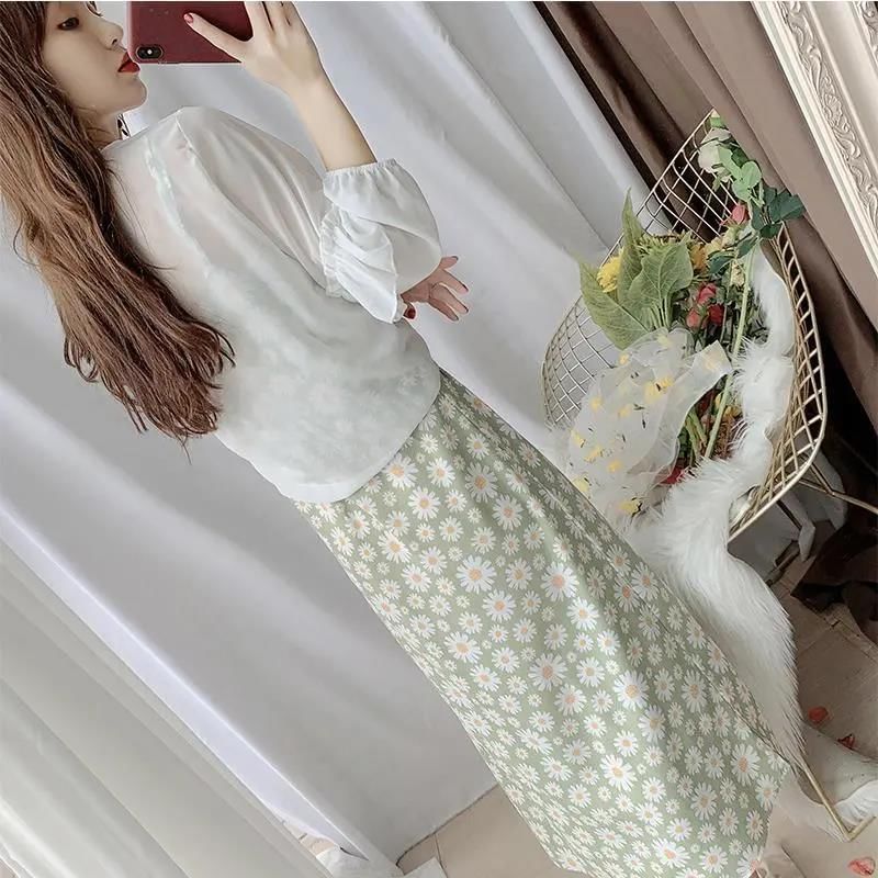 Shift V-Neck Dress Floral Spaghetti Print Strap Midi