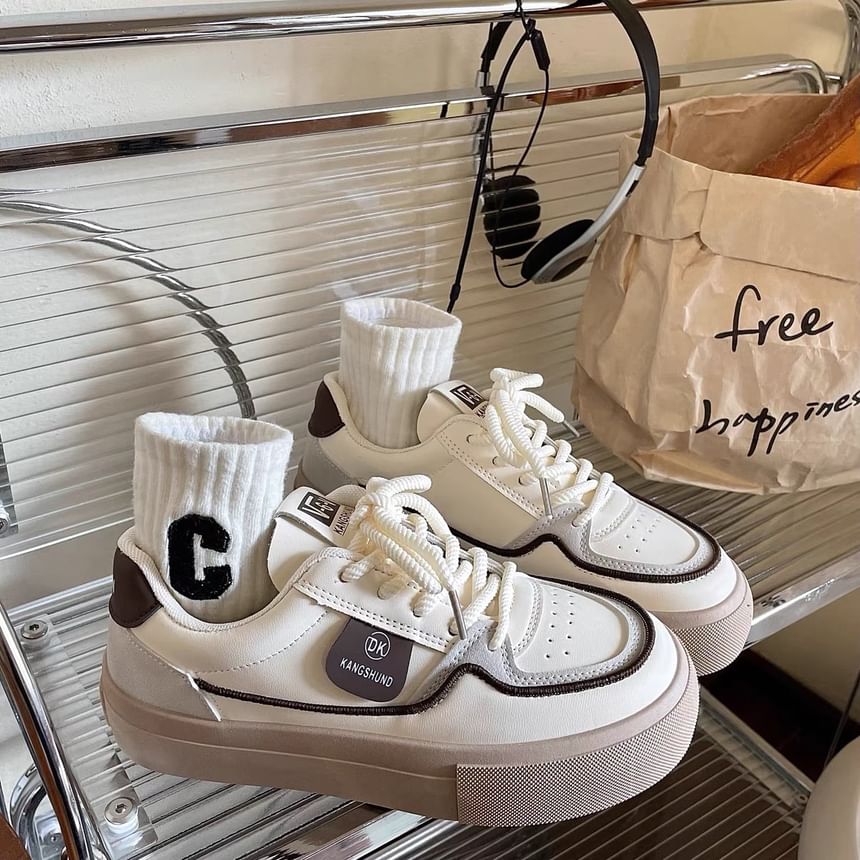 Lettering Tag Platform Sneakers