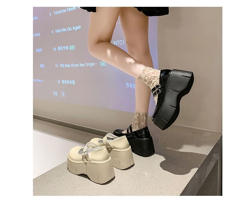 Plain Platform Mary Jane Shoes