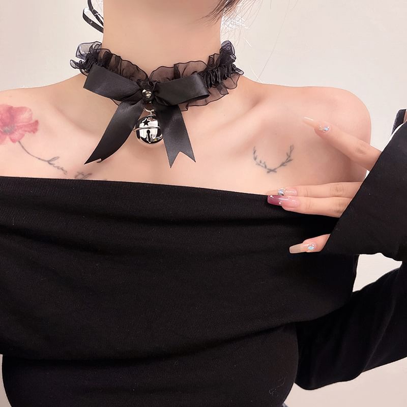 Bell Pendant Ribbon Lace Choker