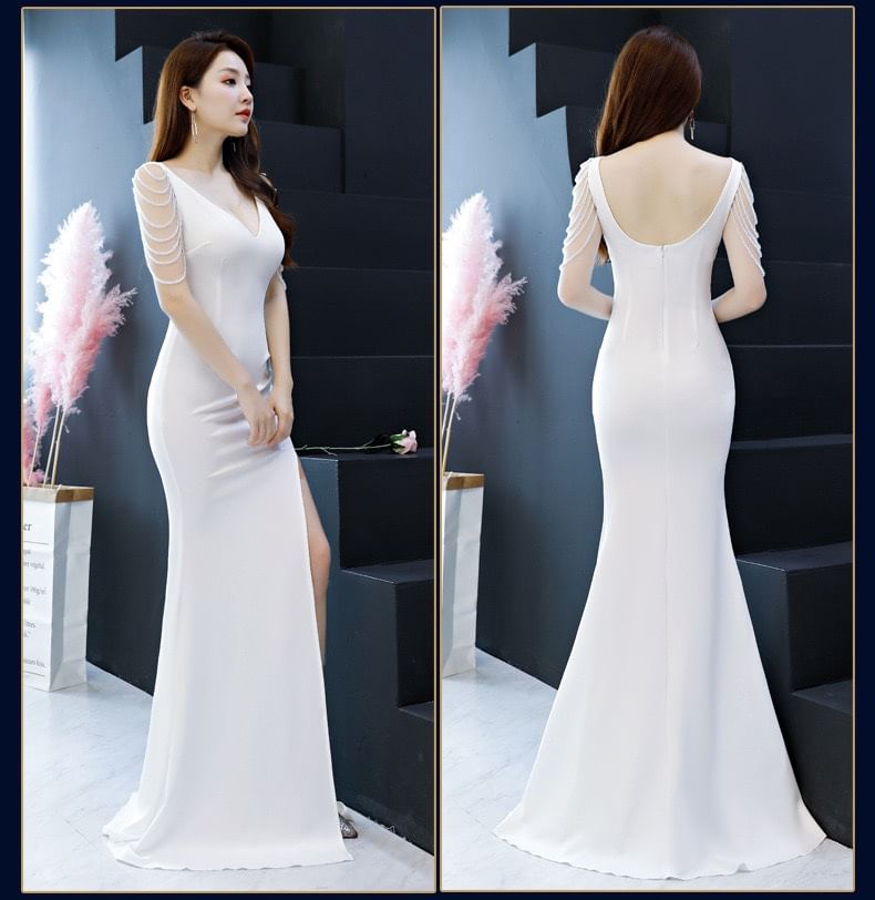 Sleeveless V-Neck Plain Beaded Slit Trumpet Evening Gown