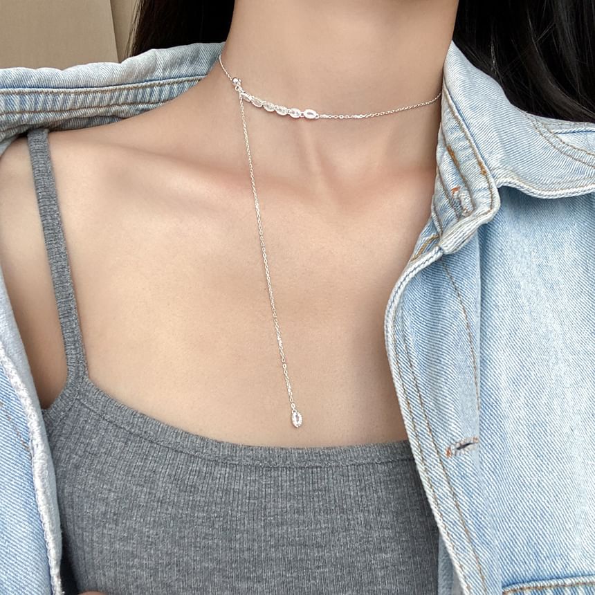 Rhinestone Pendant Necklace