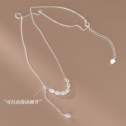 Rhinestone Pendant Necklace