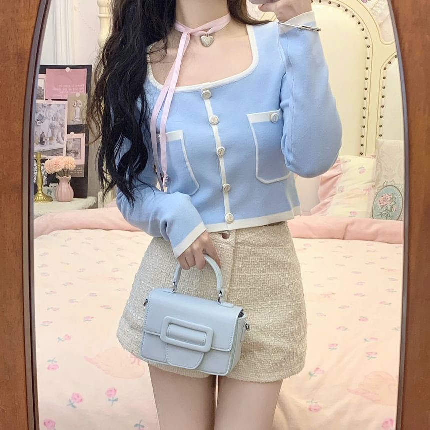 High Waist Plain Hot Pants / Square Neck Contrast Trim Cropped Cardigan