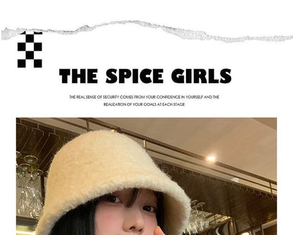 Plain Hat Wool Cloche