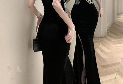 Spaghetti Strap V-Neck Butterfly Rhinestone Open Back Slit Velvet Mermaid Evening Gown