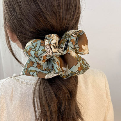Floral Print Fabric Scrunchie
