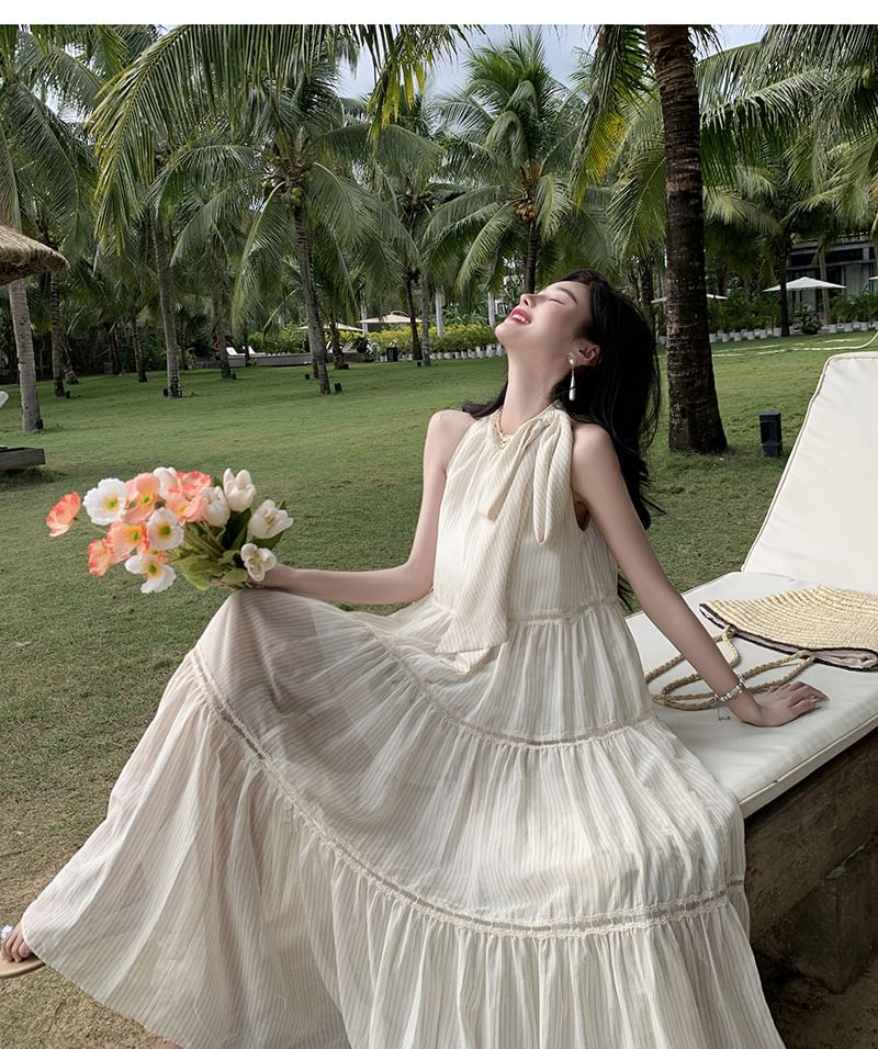 Sleeveless Crewneck Plain Midi A-Line Dress