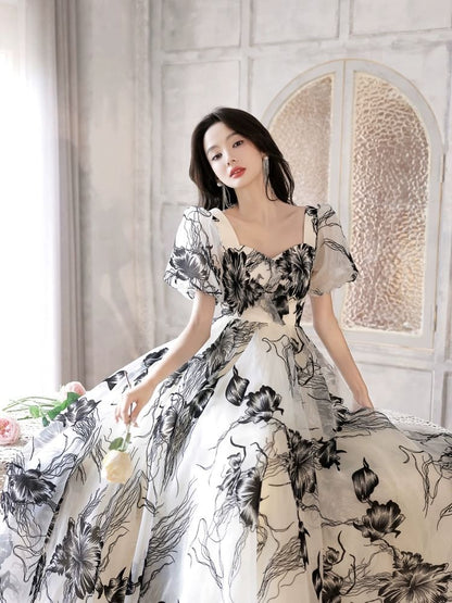 Short-Sleeve Sweetheart Neckline Print A-Line Evening Gown