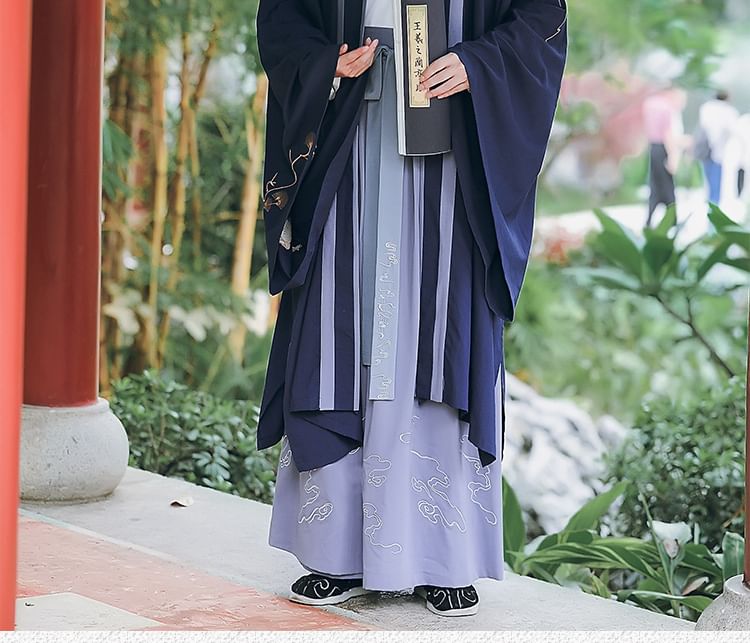 Embroidered Hanfu Tobe / Long