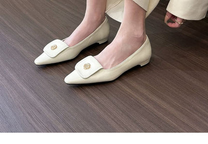 Flower Accent Loafers