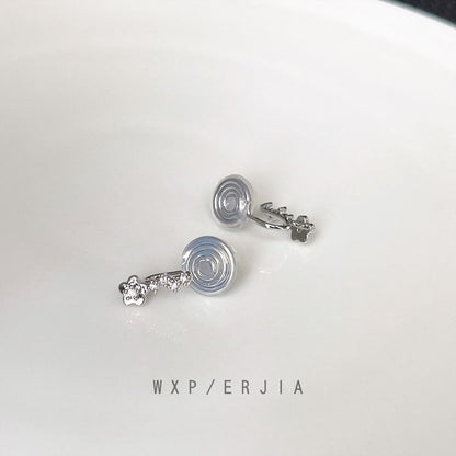 Rhinestone Ear Alloy Floral Cuff