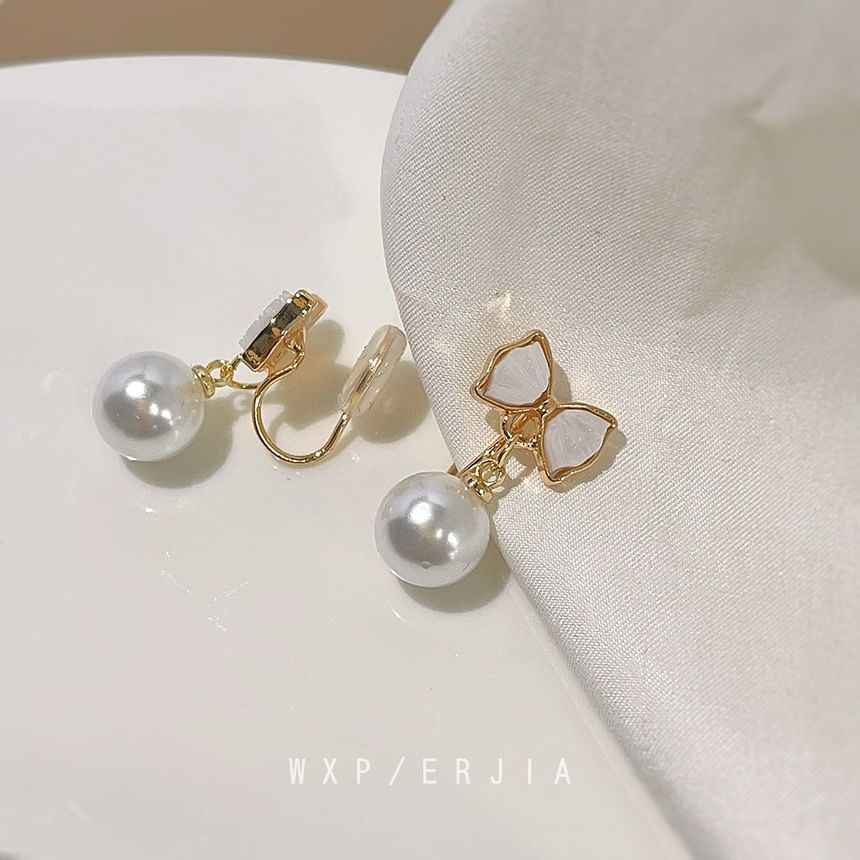 Bow Drop Cuff Pearl Faux Earring