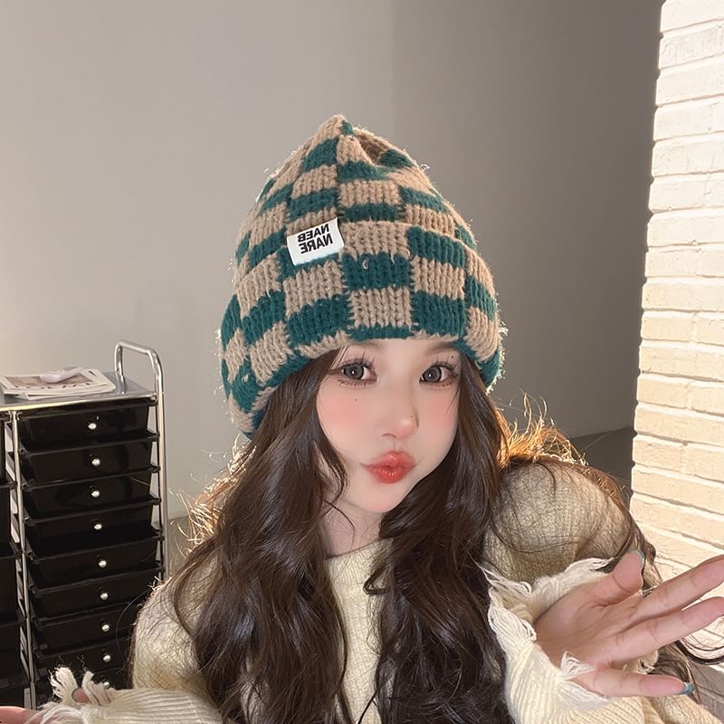 Lettering Applique Checker Knit Beanie
