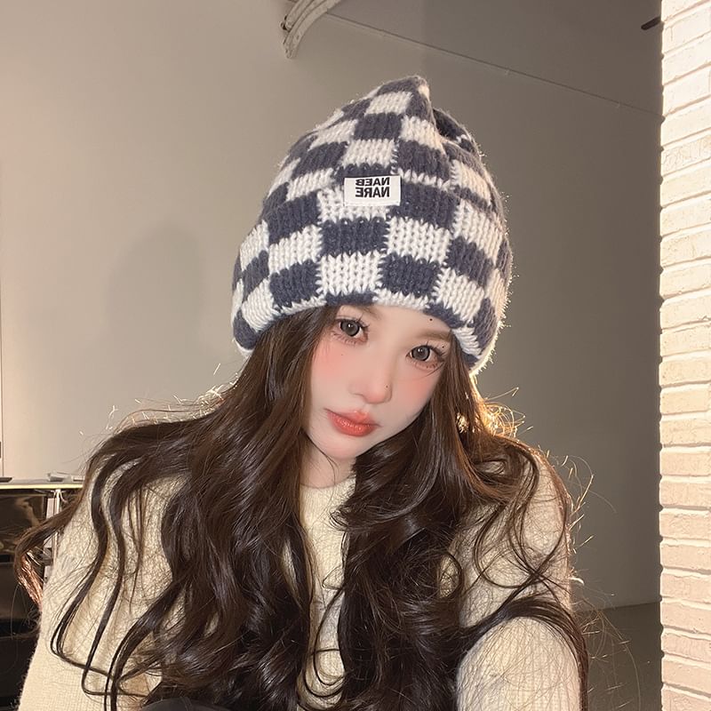 Lettering Applique Checker Knit Beanie