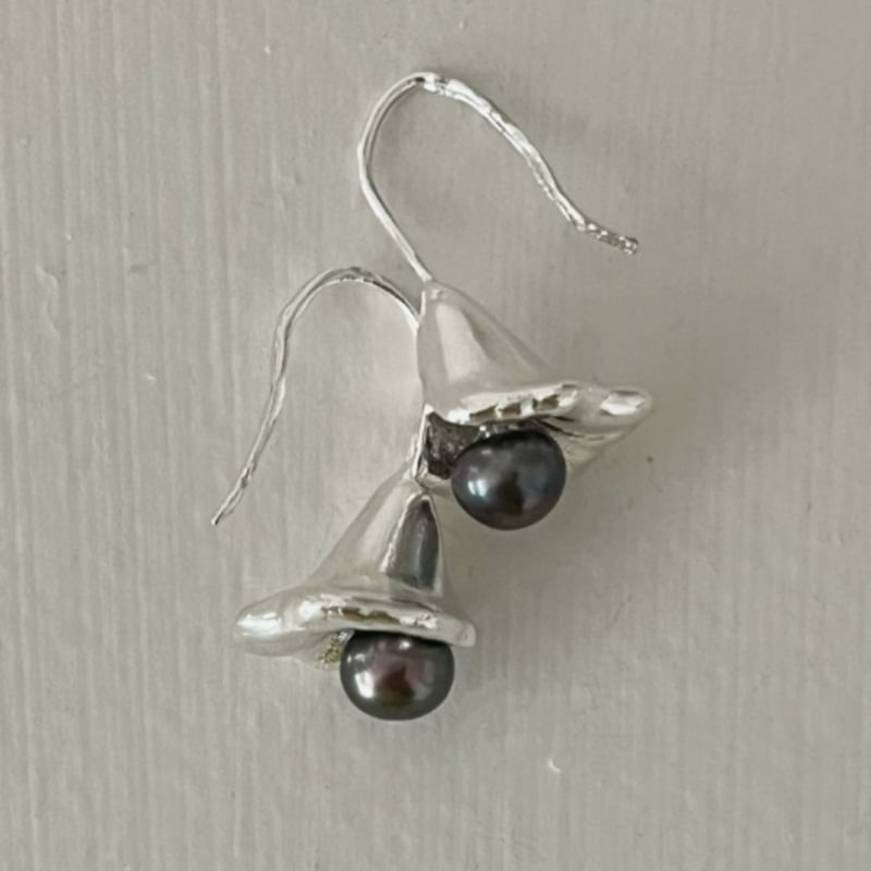 Faux Pearl Drop Earring