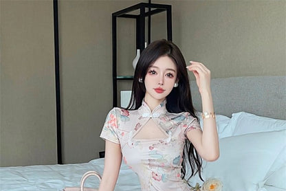 Short-Sleeve Floral Print Cutout Slit Midi Qipao