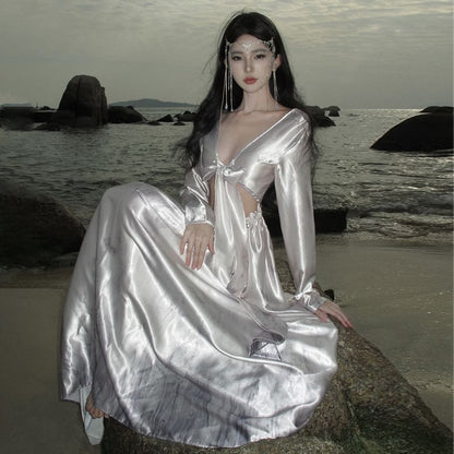 Long-Sleeve Cutout Maxi V-Neck Dress A-Line