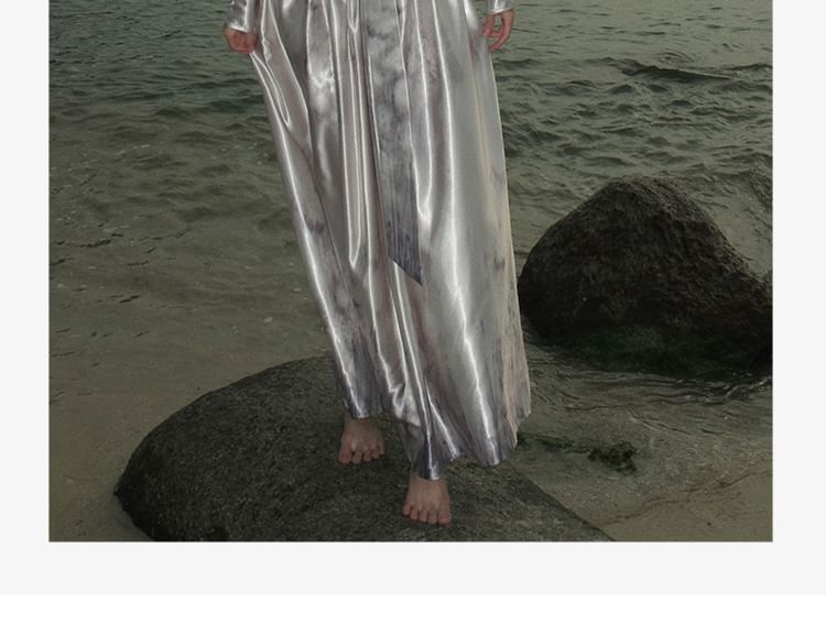 Long-Sleeve Cutout Maxi V-Neck Dress A-Line