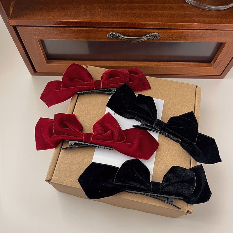 Set of 2: Bow Velvet Hair Clip