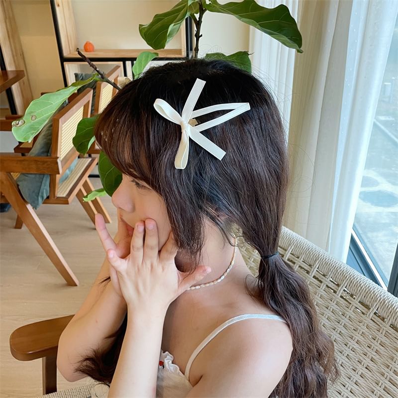 2: Clip Set of Bow Hair