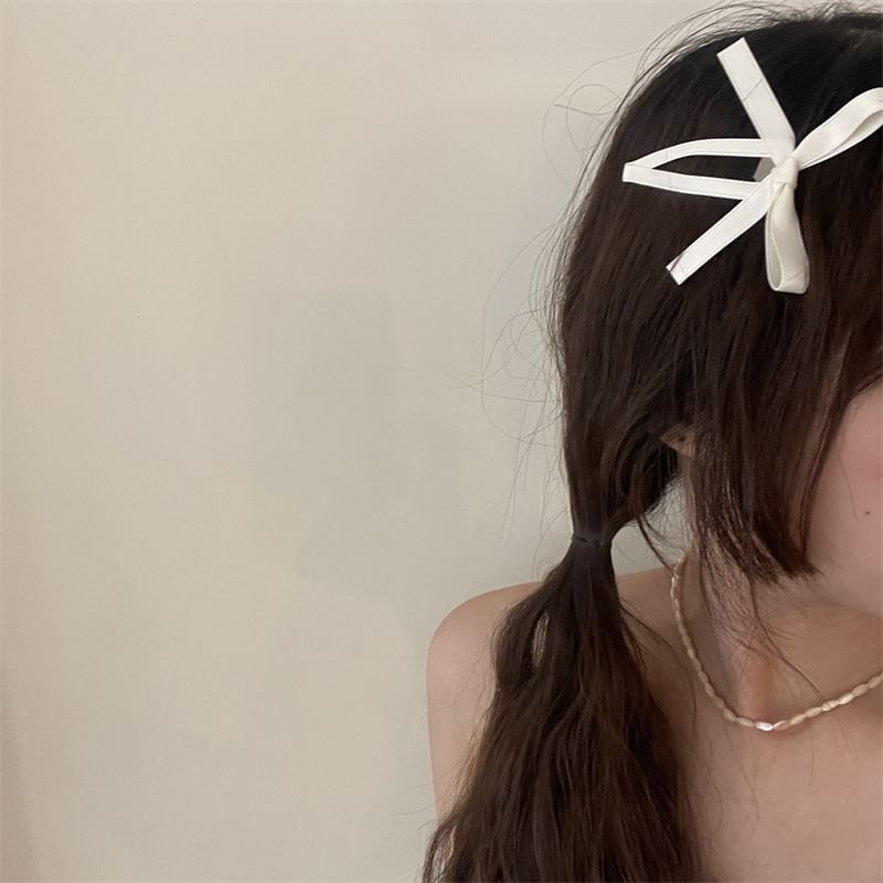 2: Clip Set of Bow Hair
