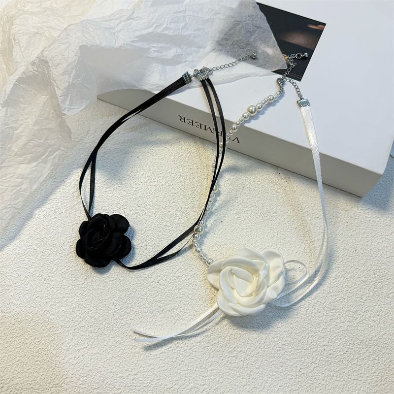 Rose Ribbon Choker