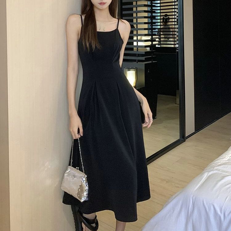 Set: Spaghetti Strap Plain Midi A-Line Dress  + Short-Sleeve Floral Blouse