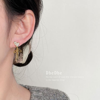 Heart Alloy Bow Shell Earring Asymmetrical Drop Rhinestone