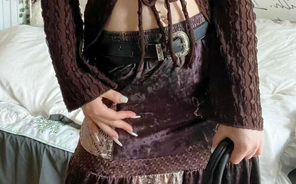 Long-Sleeve V-Neck Butterfly Print Ribbon Front Crop Top