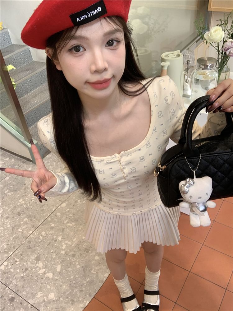 Long-Sleeve Henley Bear Print T-Shirt