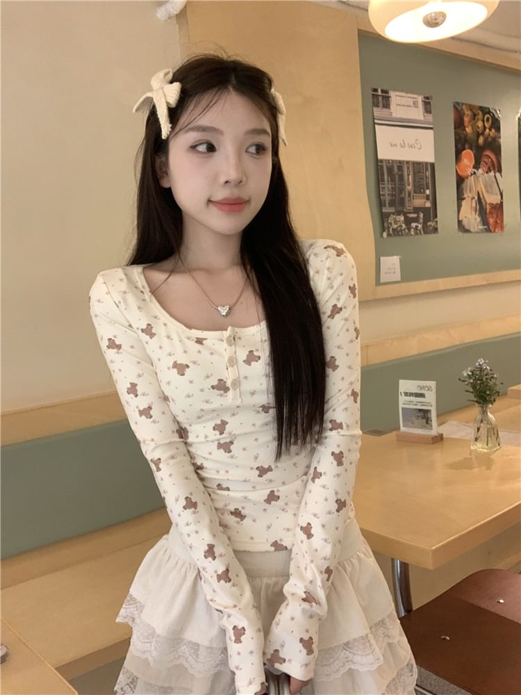 Long-Sleeve Henley Bear Print T-Shirt