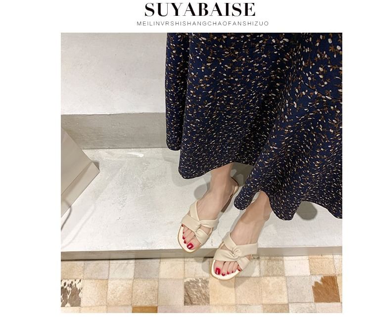Bow Slide Sandals