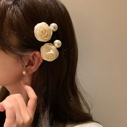 Flower Faux Pearl Hair Clip