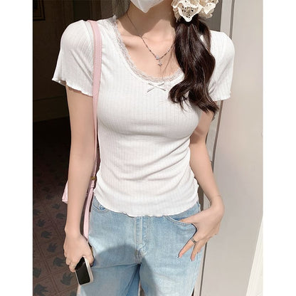 Scoop Neck Lace-Trim Crop Tee Slim Fit