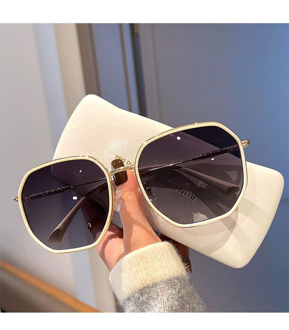 Oversized Geometric Frame Sunglasses