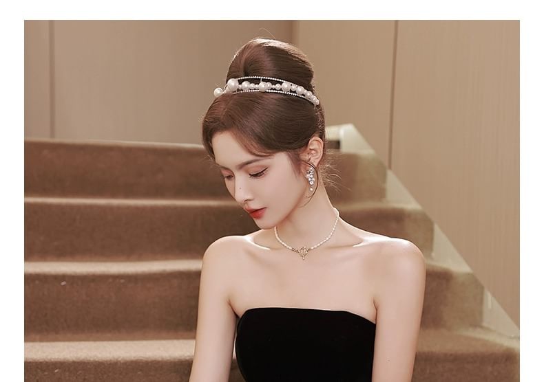 Strapless Plain Rhinestone A-Line Evening Gown