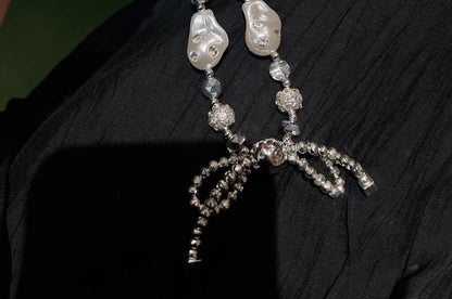 Pearl Irregular Rhinestone Phone Faux Strap