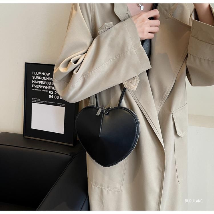 Heart Shoulder Bag
