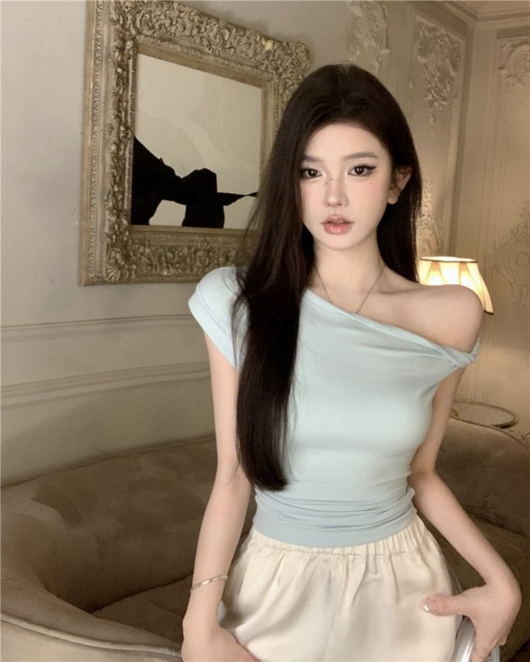 Cap-Sleeve Cold Shoulder Plain T-Shirt