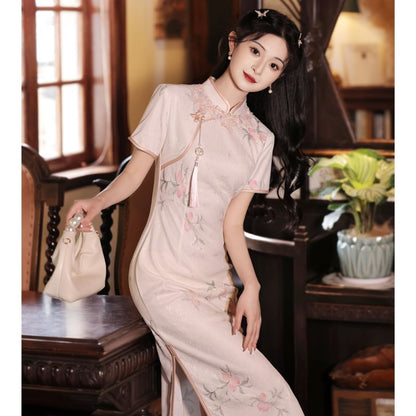 Short-Sleeve Floral Midi Qipao
