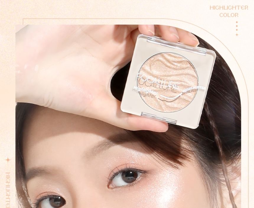 Shimmer Highlighter