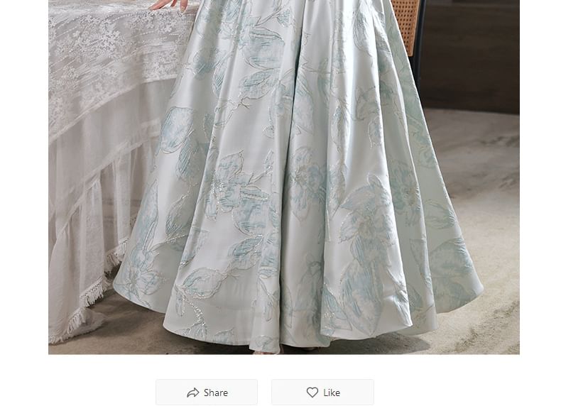 Short-Sleeve V-Neck Floral Applique A-Line Evening Gown