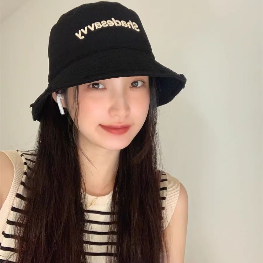 Lettering Hat Bucket