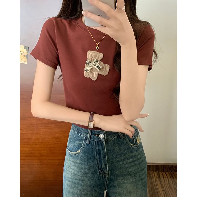 Short-Sleeve Crew Neck Bear Embroidered Cropped T-Shirt