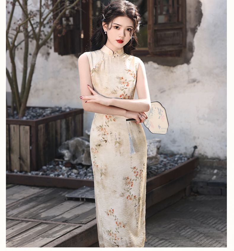 Sleeveless Floral Print Midi Qipao Dress