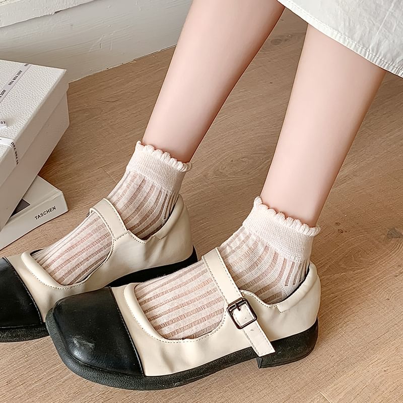 Plain Ribbed Sheer Ankle Socks