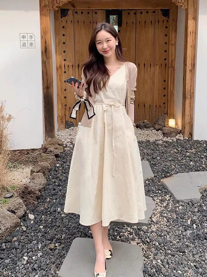 Thin Strap V-Neck Midi Sundress