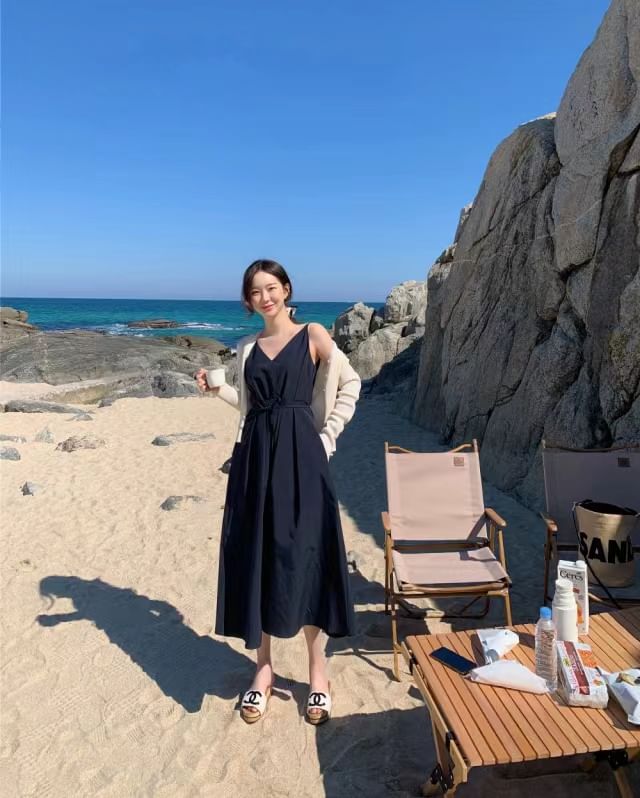 Thin Strap V-Neck Midi Sundress