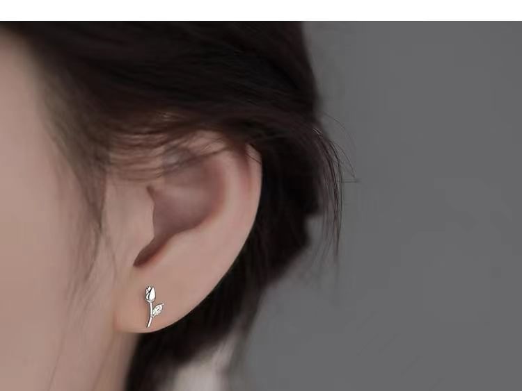 Floral Rhinestone Sterling Silver Ear Stud